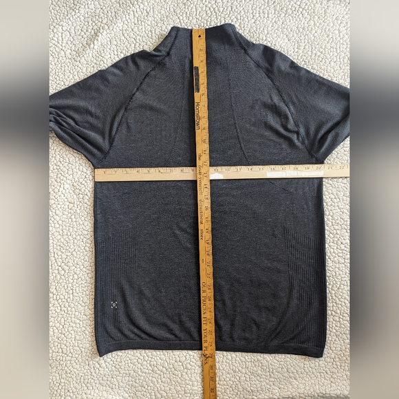 Lululemon Metal Vent Tech 1/2 Zip Training Athleisure Charcoal Grey Black Size L - Picture 16 of 16